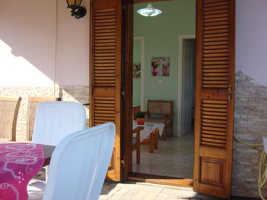 Villa Melina 2 Koinira Quarto foto